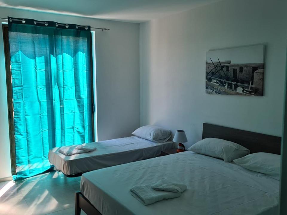 St Julians Bay Sea Front Apartments Saint Julian's Екстериор снимка