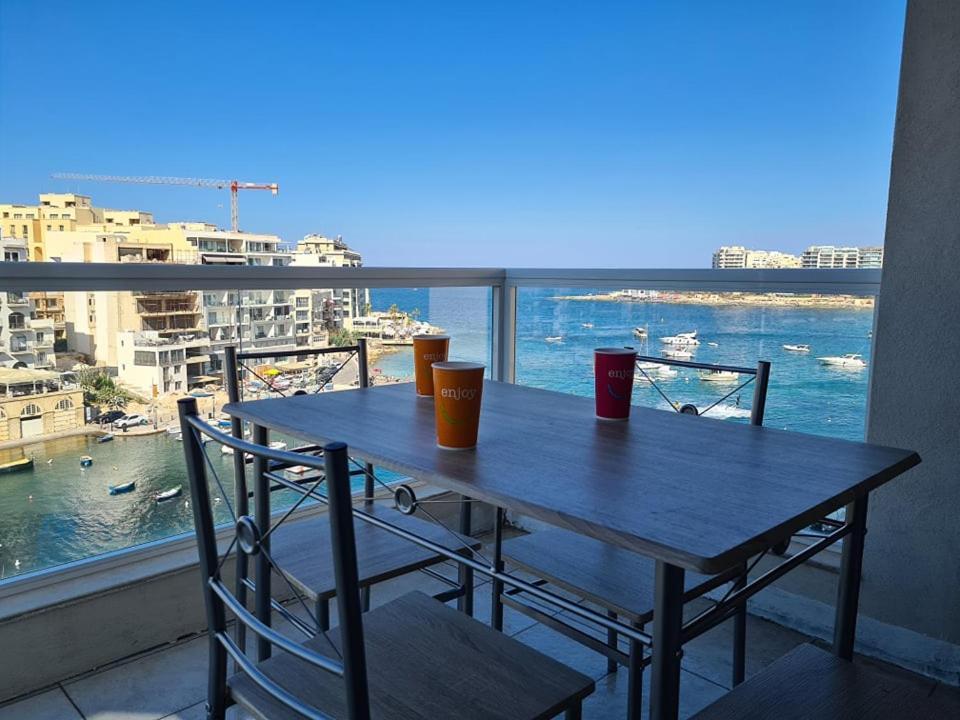 St Julians Bay Sea Front Apartments Saint Julian's Екстериор снимка