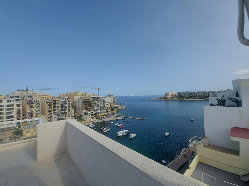 St Julians Bay Sea Front Apartments Saint Julian's Екстериор снимка
