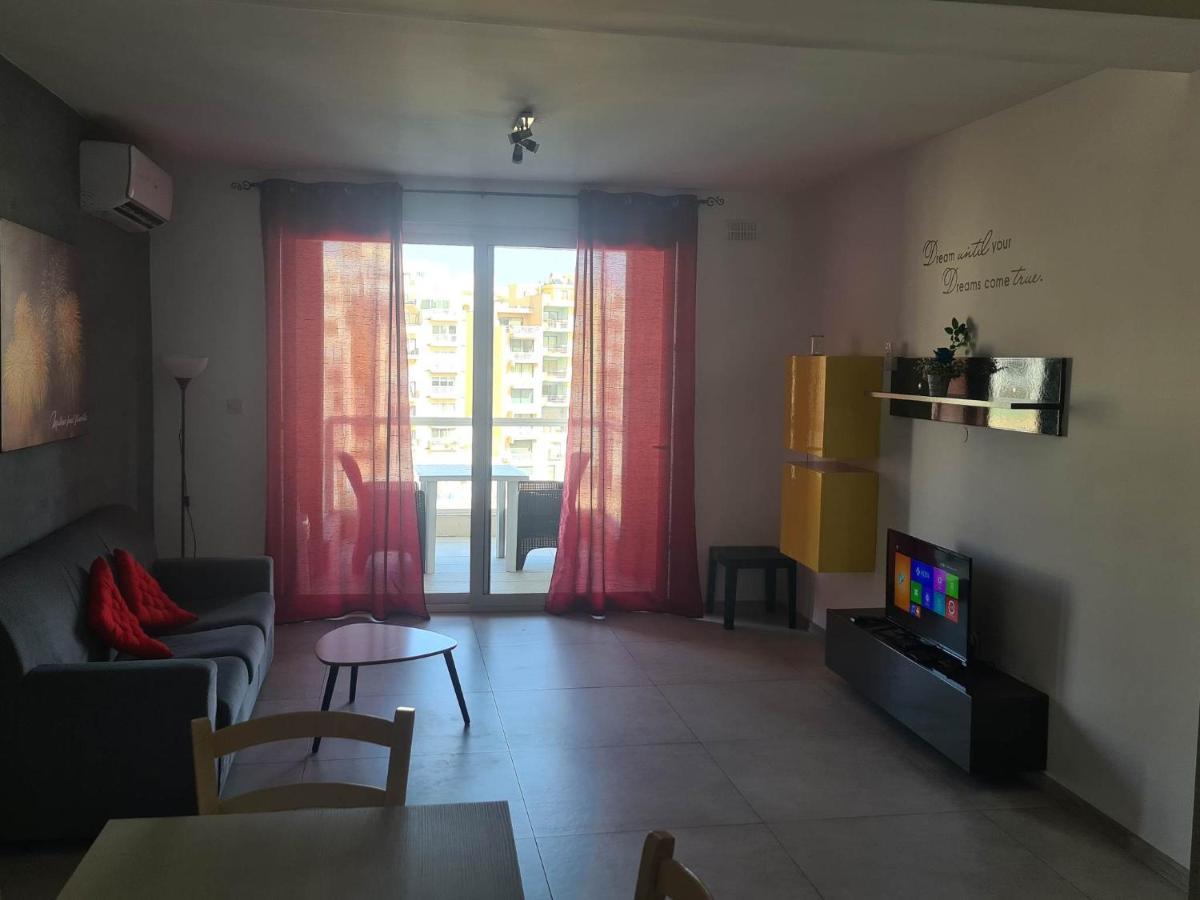 St Julians Bay Sea Front Apartments Saint Julian's Екстериор снимка
